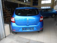 : Renault Sandero   : 1. 2   75 . . 5  	2    	   	2    	