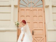 Барнаул: Свадебное платье Продам красивейшее свадебное платье. Покупалось в Барнауле, в салоне Афродита за 30000. Надевалось один раз, собственно в день свадьб