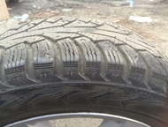 :    R17/215/60    Nokian hakkapeliitta 5  215/60/17      (  9  ) 