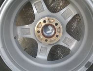 :      R 16  4 :  205/55/R16 91 Sava eskimo stud      Enzo,   
