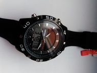 Челябинск: Спортивные часы на солнечной батарее Оригинальные спортивные часы Skmei 1064. 
 Часы ударостойкие с водозащитой 5АТМ (50 метров, выдержат кратковремен
