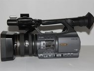 :      Sony DSR-PD175P.   .        
