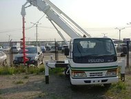 :  Isuzu ELF (    )        12  (    ).  