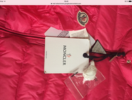 Moncler    Moncler       90%   10% .       Moncler Longue ,  -  
