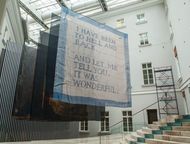 -:    KunjutTextile&Design      , -   .       
